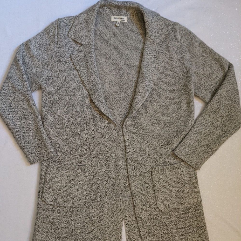 Monteau Gray Collared Cardigan - Picture 4 of 9